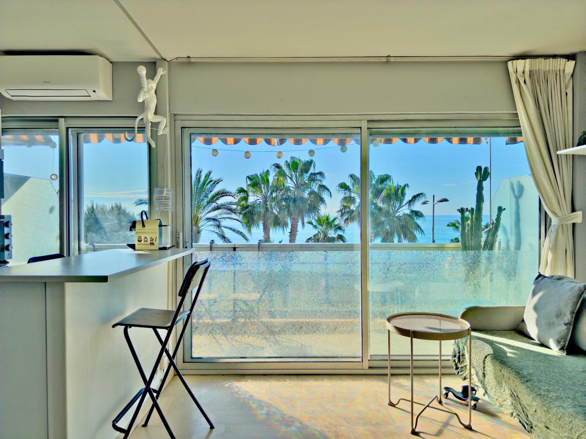 Panoramic Sea View Studio 24H Checkin 케인즈수르메르 외부 사진